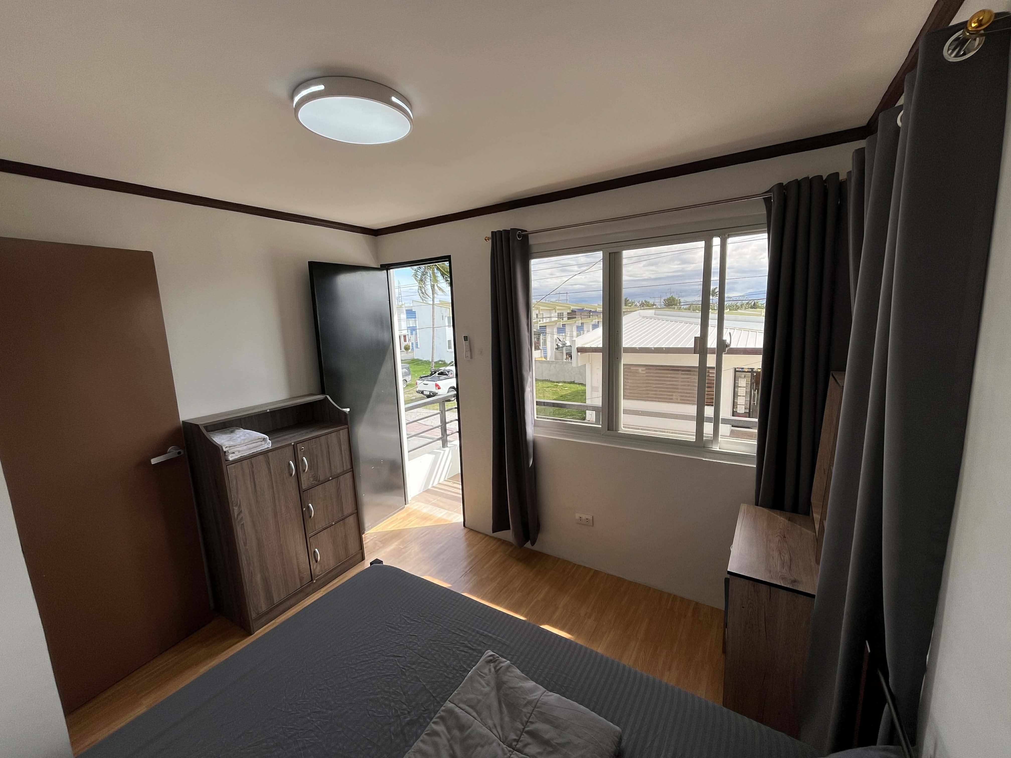Queen Room 1